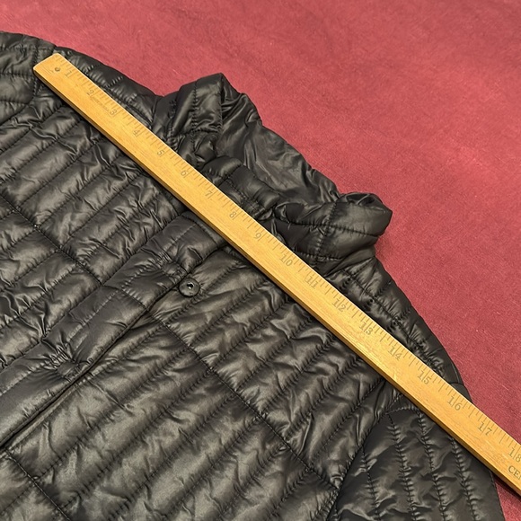 Eileen Fisher M Elegant Black Car Coat Outerwear puffer thigh length commuter - Picture 4 of 10